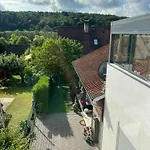 Urban Goldstadt شقة